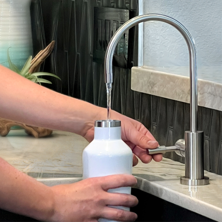 Premium Shower and Drinking Water Purification Counter Top Filtration System Combo Premium Shower and Drinking Water Purification Counter Top Filtration System Combo